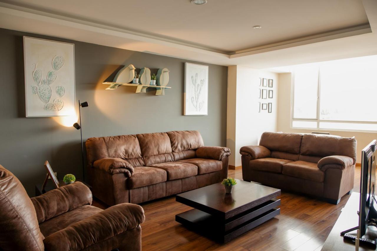 Wanderlot - Departamento Leganza - Penthouse Lujoso Apartment Riobamba Luaran gambar